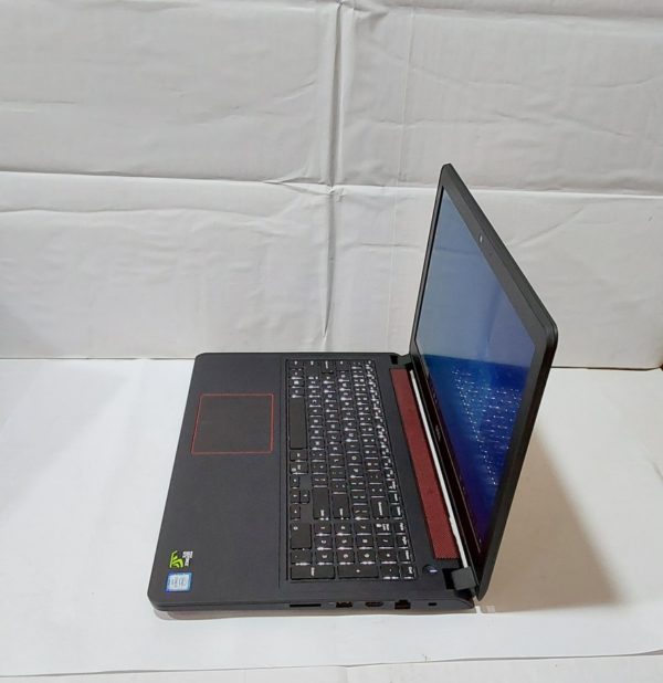 Dell Latitude 3500 | Core i7(8th Gen) | 2gb Nvidia - Image 3
