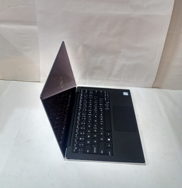 Dell XPS 13-9370 | i7(8th Gen) - Image 3