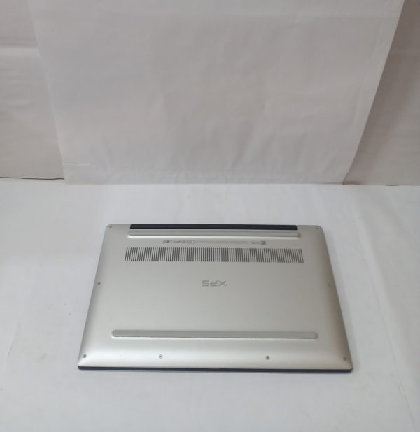 Dell XPS 13-9370 | i7(8th Gen) - Image 5