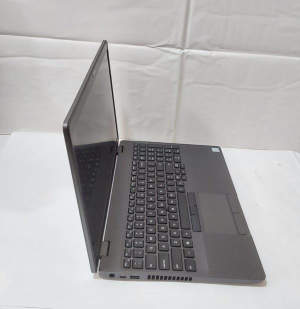 Dell Latitude 5500  | Core i7(8th Gen) | 2GB Graphics - Image 2