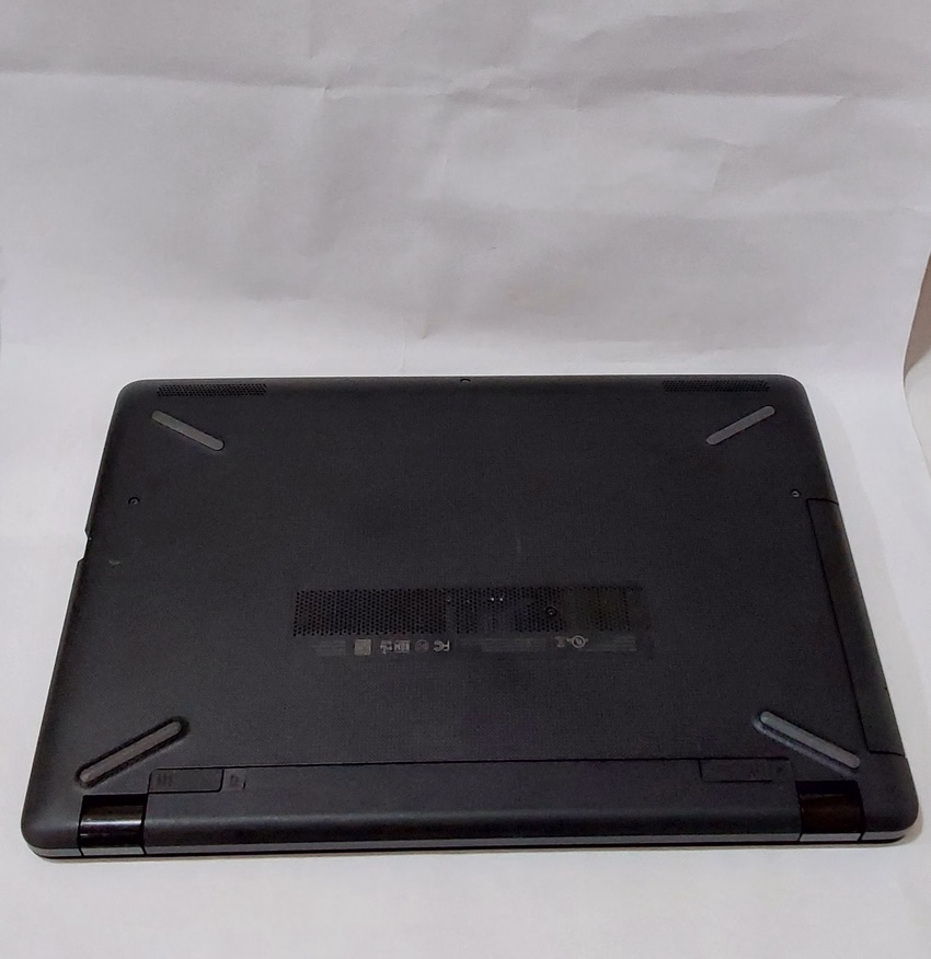 Hp Pavilion 15-bs015dx | Core i5(7th Gen) | Touch - Image 4